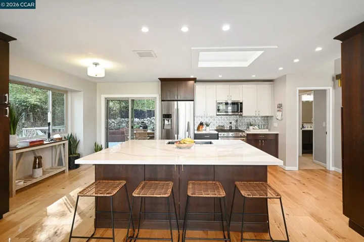 859 Mountain View Dr, Lafayette, California 94549