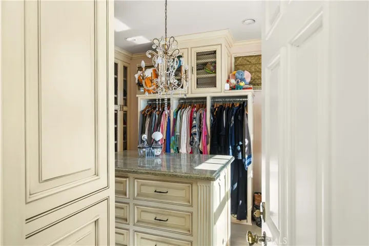 7 Crooked Stick, Newport Beach, California 92660