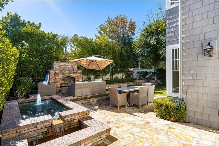 7 Crooked Stick, Newport Beach, California 92660