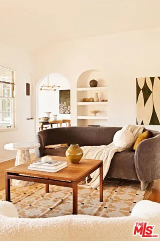 3940 Prospect Avenue, Los Angeles, California 90027