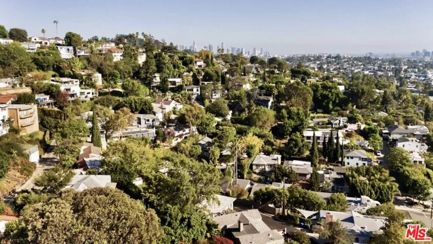 3940 Prospect Avenue, Los Angeles, California 90027