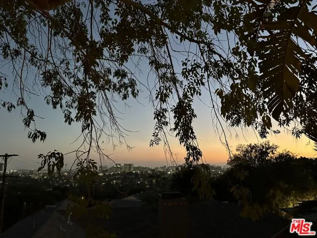 3940 Prospect Avenue, Los Angeles, California 90027