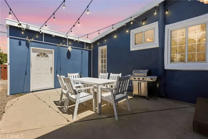 142 E Glaucus St, Encinitas, California 92024