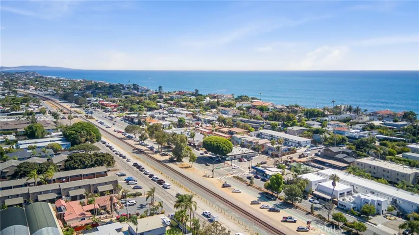142 E Glaucus St, Encinitas, California 92024