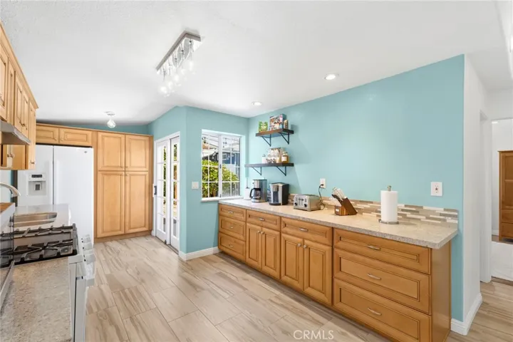 142 E Glaucus St, Encinitas, California 92024