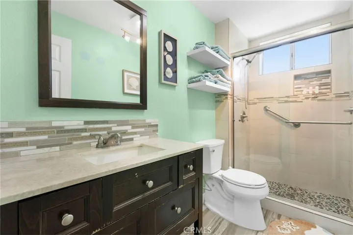 142 E Glaucus St, Encinitas, California 92024
