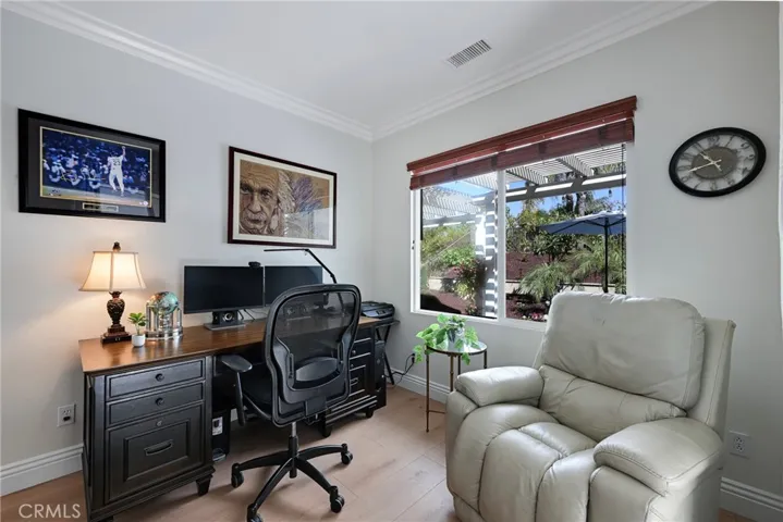 Flex room, currently used as an office