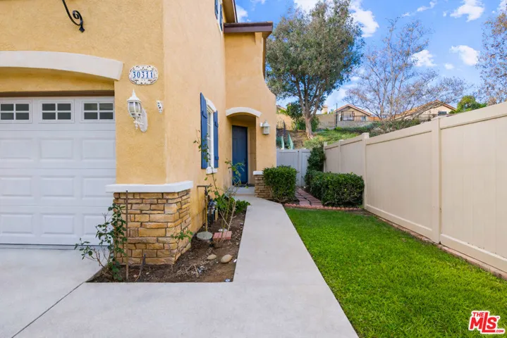 30311 Ashfield Court, Castaic, California 91384