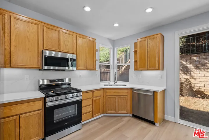 30311 Ashfield Court, Castaic, California 91384