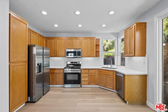 30311 Ashfield Court, Castaic, California 91384