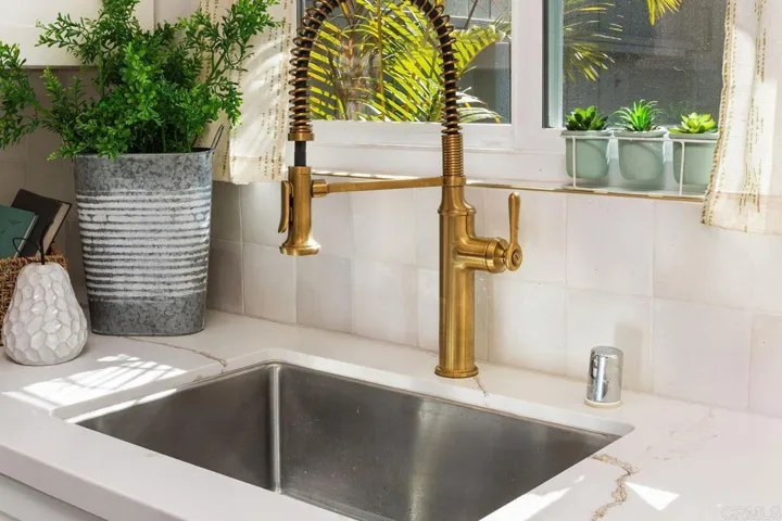 2525 Jefferson Street B, Carlsbad, California 92008