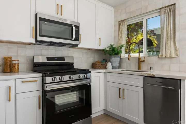 2525 Jefferson Street B, Carlsbad, California 92008
