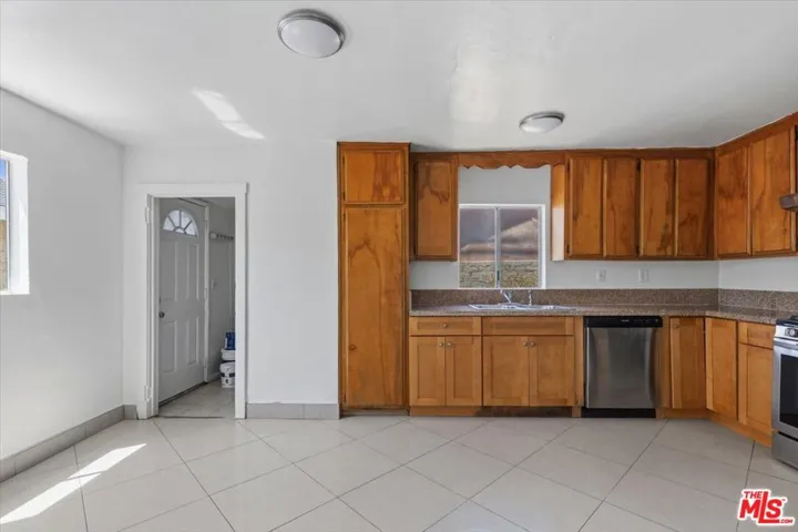 4133 Bemis Street, Los Angeles, California 90039