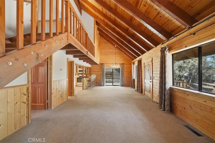 355 Dixie Lee, Sugarloaf, California 92386