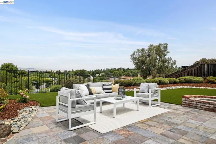 5075 Monaco Dr, Pleasanton, California 94566