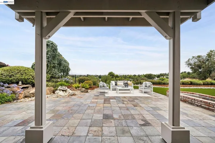 5075 Monaco Dr, Pleasanton, California 94566