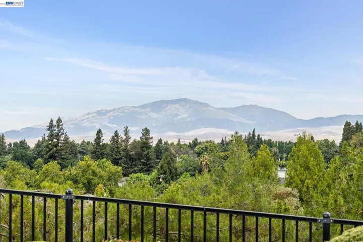 5075 Monaco Dr, Pleasanton, California 94566