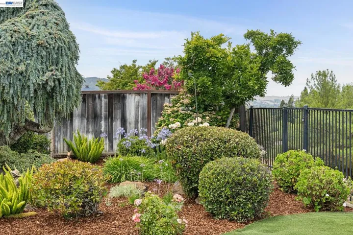 5075 Monaco Dr, Pleasanton, California 94566