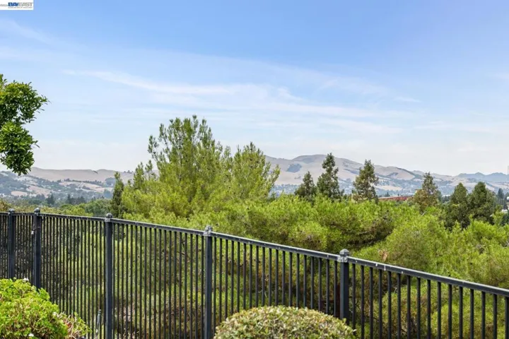 5075 Monaco Dr, Pleasanton, California 94566