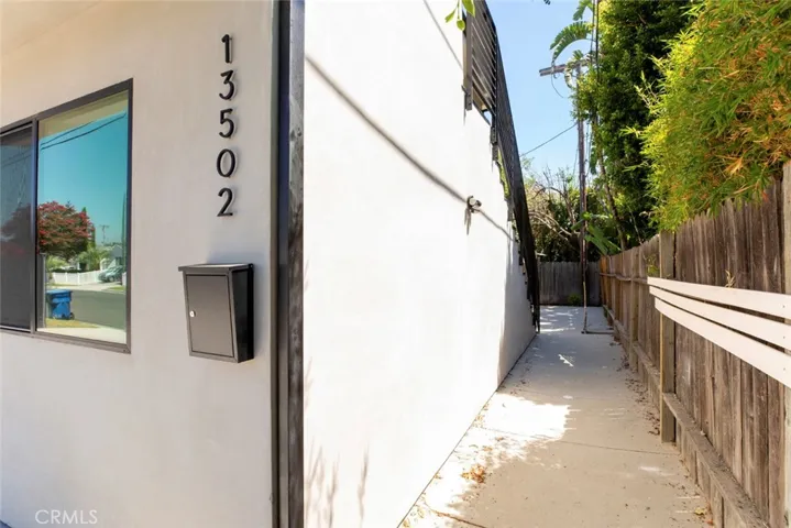 13502 Bessemer Street, Van Nuys, California 91401