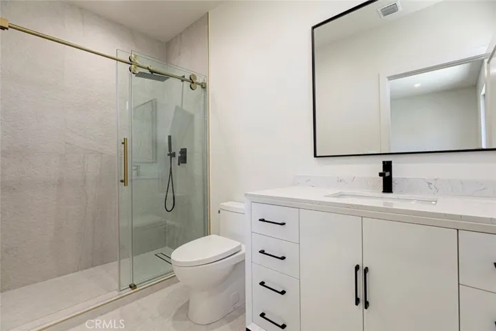 13502 Bessemer Street, Van Nuys, California 91401