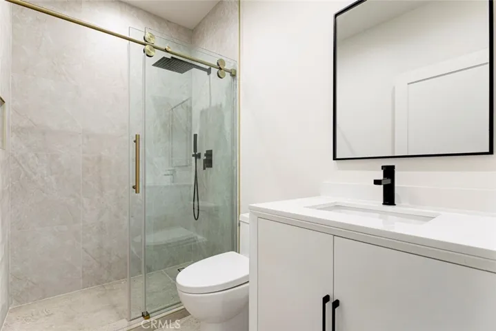 13502 Bessemer Street, Van Nuys, California 91401