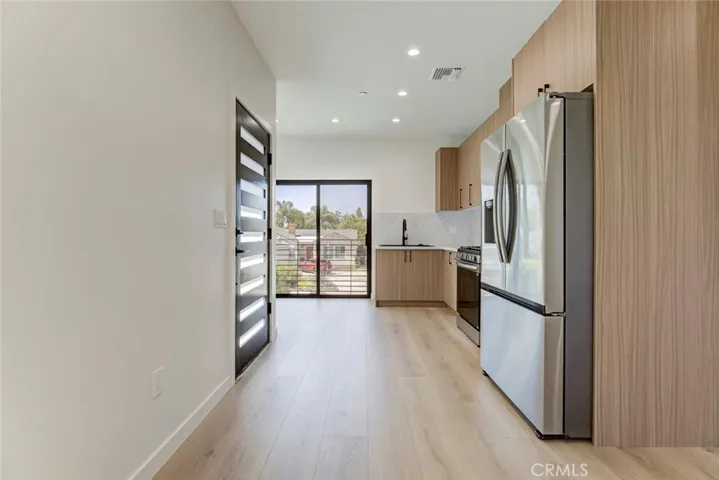 13502 Bessemer Street, Van Nuys, California 91401