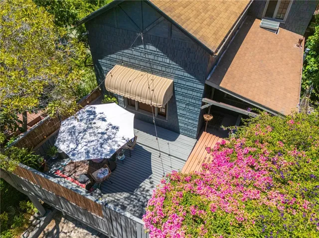 9861 Easton Drive, Los Angeles, California 90210