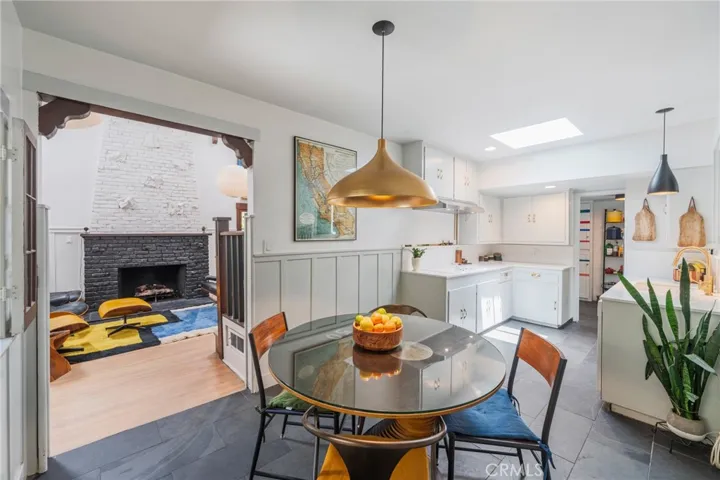 Open, welcoming spaces encourage both intimate dinners and casual entertaining.