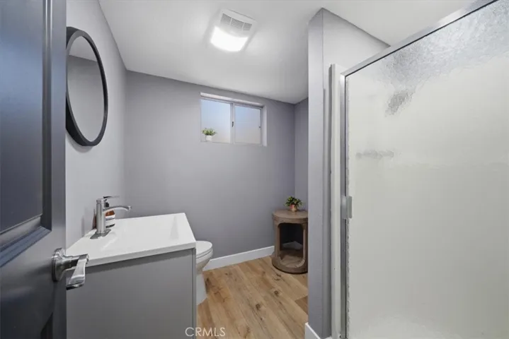 Downstairs full bathroom