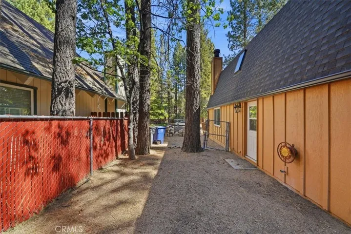 41941 Evergreen, Big Bear Lake, California 92315