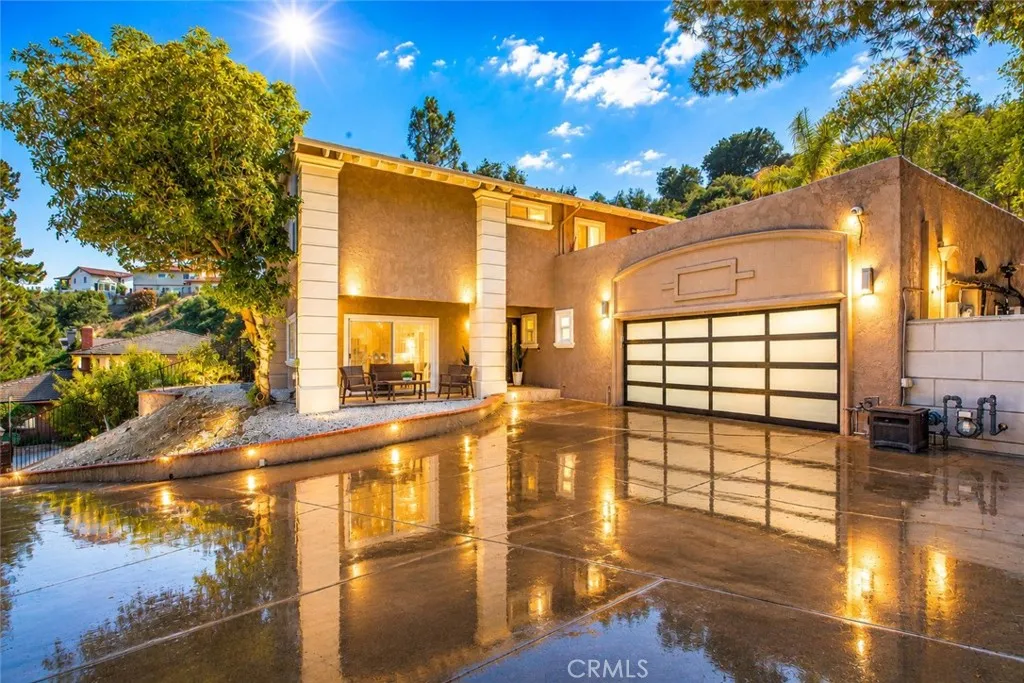 1523 Colina Dr