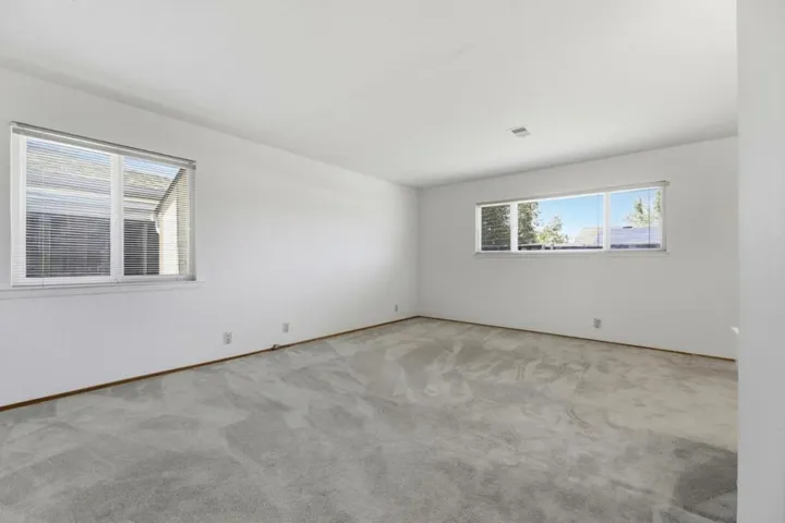 1415 Santa Fe Drive, San Jose, California 95118