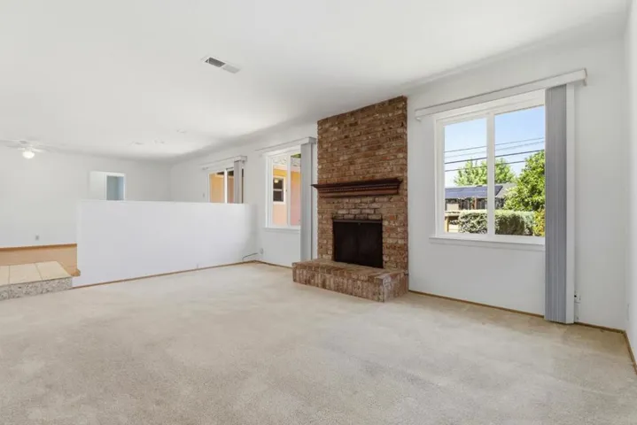 1415 Santa Fe Drive, San Jose, California 95118