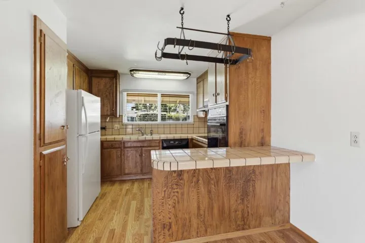 1415 Santa Fe Drive, San Jose, California 95118