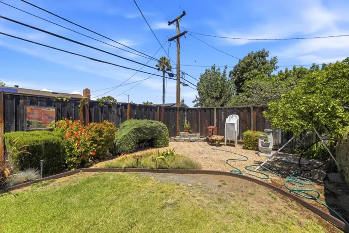 1415 Santa Fe Drive, San Jose, California 95118