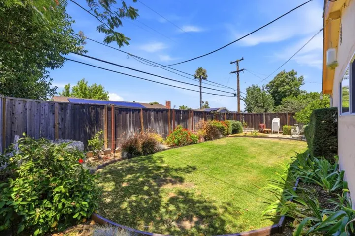 1415 Santa Fe Drive, San Jose, California 95118