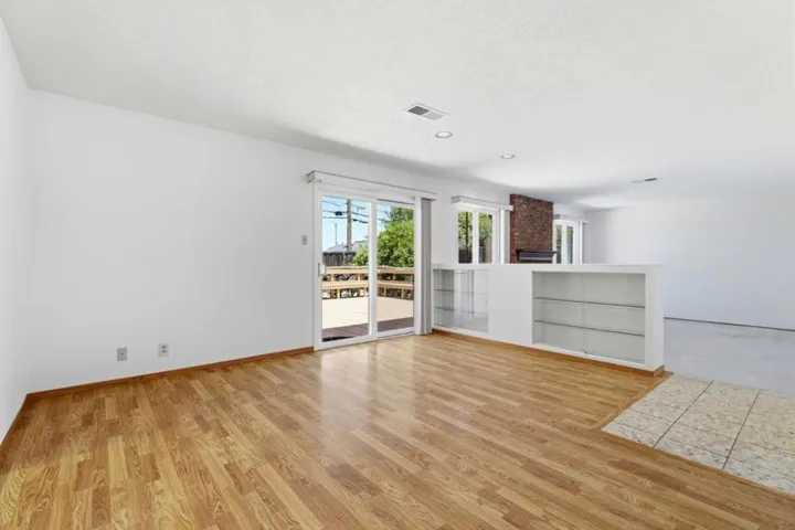 1415 Santa Fe Drive, San Jose, California 95118