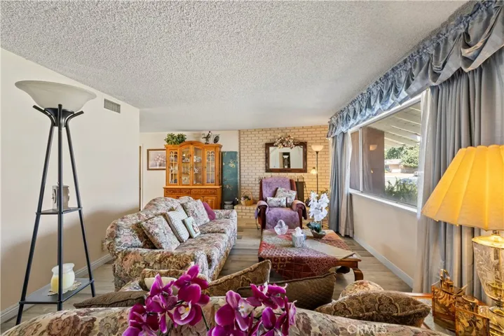 330 Golden Carriage, Pomona, California 91767