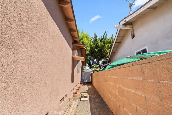 330 Golden Carriage, Pomona, California 91767