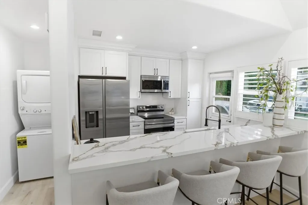 900 Brier Lane, Glendale, California 91205 — photo 5