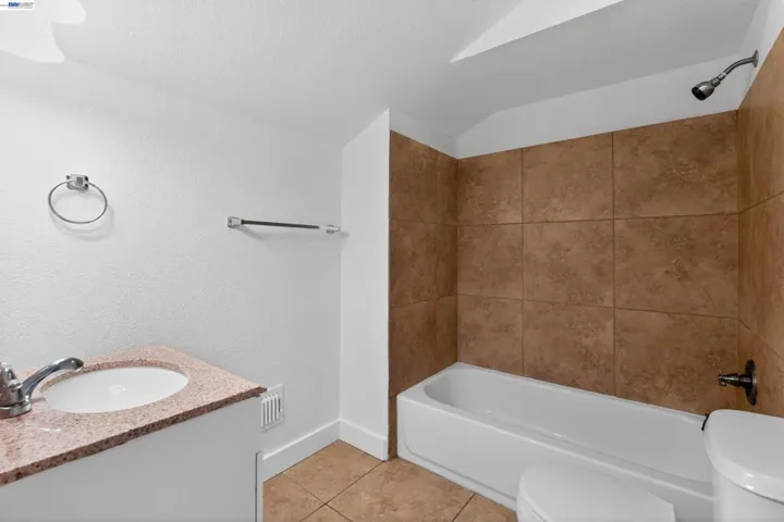 Upstairs Hall bathroom