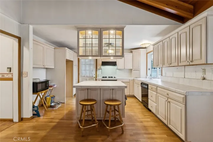 24899 Basel, Crestline, California 92325