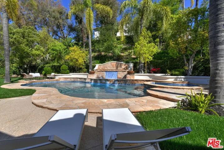 25605 Melbourne Court, Calabasas, California 91302