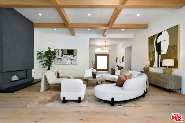 25605 Melbourne Court, Calabasas, California 91302