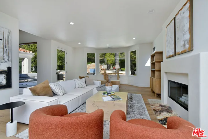 25605 Melbourne Court, Calabasas, California 91302