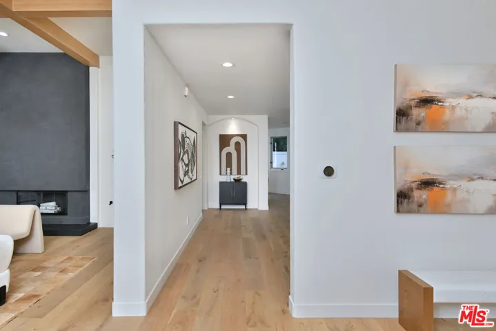 25605 Melbourne Court, Calabasas, California 91302