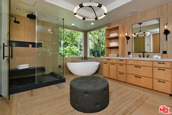 25605 Melbourne Court, Calabasas, California 91302
