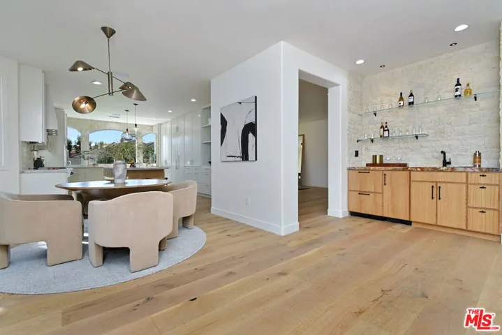25605 Melbourne Court, Calabasas, California 91302