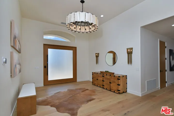 25605 Melbourne Court, Calabasas, California 91302